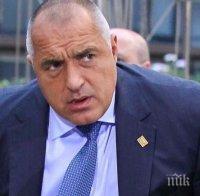 Борисов събра вицепремиерите заради бежанците. Властта иска строги наказания за трафикантите