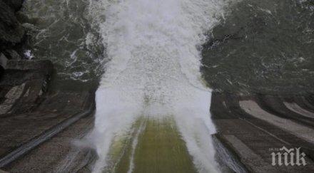 жегите извадиха сухо останките древния град севтополис казанлък