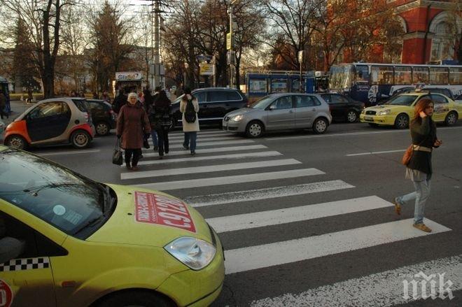 Нови пешеходни пътеки в Русе
