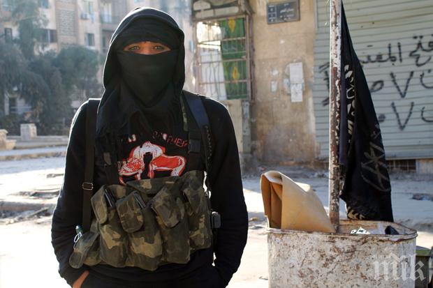 Испанската полиция арестува млада жена, работеща за Ислямска държава
