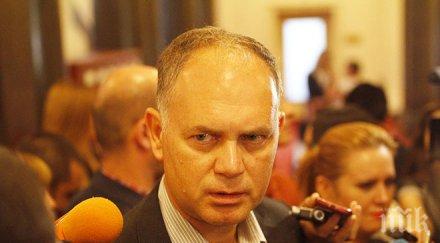 кадиев октомври избирателят покаже кое правилното мнение