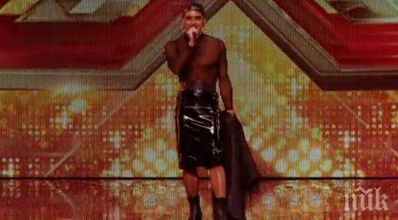 началото никой взе насериозно заради облеклото секунди късно шокира всички изпълнението