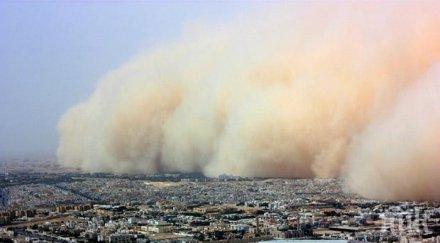 летището шарм шейх затворено заради пясъчна буря