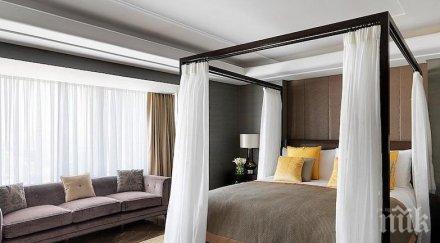 хотелиерски милиардер дари хиляди нощувки бежанци