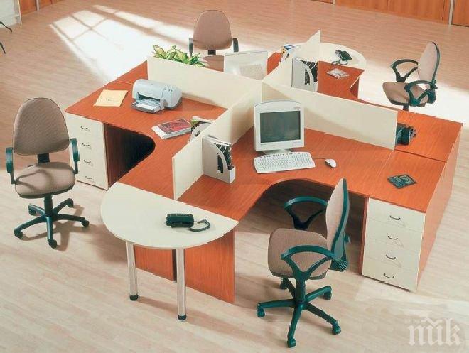 И държавните служители ще могат да стачкуват