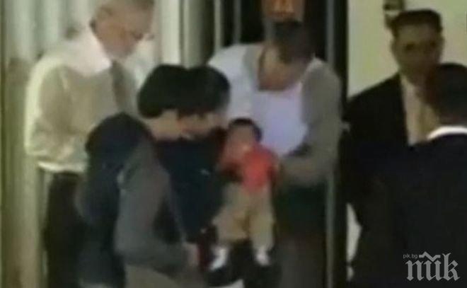 В Салвадор върнаха разменени бебета на родителите им