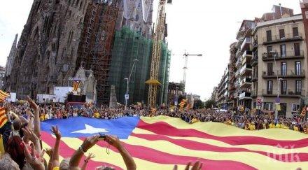 kаталонците провеждат голяма демонстрация случай националния празник