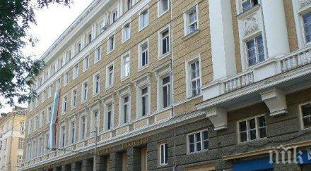 натфиз прие 194 първокурсници