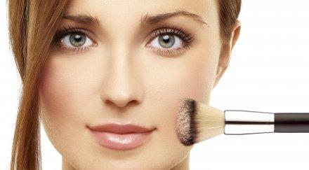 потресаваща истина излезе наяве лакът нокти води рак сенките очи менингит червилата отрова