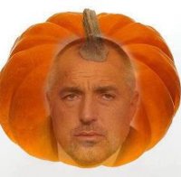 Честитят Хелуин с тиквата на Бойко!!!