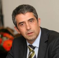 Плевнелиев насрочи референдума за 27 януари