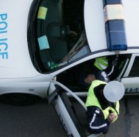 Опитен престъпник мами чехи