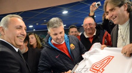 стоичков зловещо пошегува кръвния враг левски