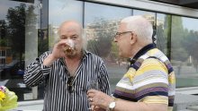 Забраниха пурите и алкохола на Боян Радев