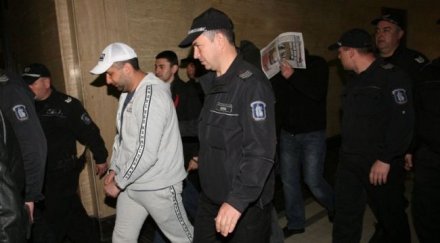 гребеца наглите съд лъжа