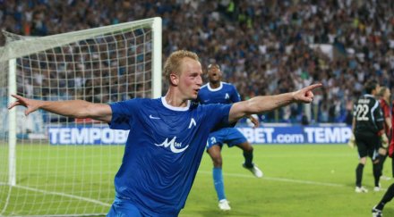 холандски таран завърна левски