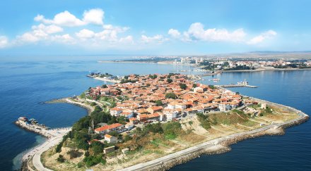 несебър сред десетте красиви града построени острови уникални снимки