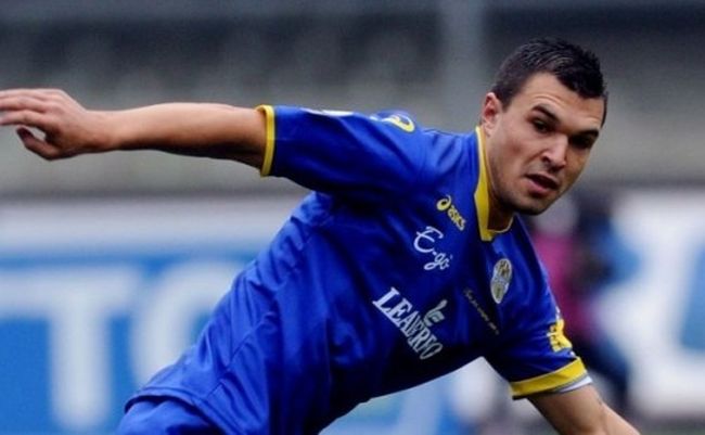 Божинов още не е подписал с Виченца