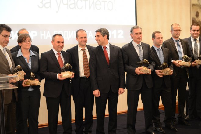 Плевнелиев обяви Гриша Ганчев за Инвеститор 2012 (галерия)