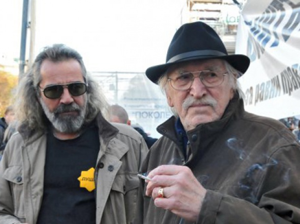 Пушачите се обединиха в сдружение, стягат бунт на 1 февруари