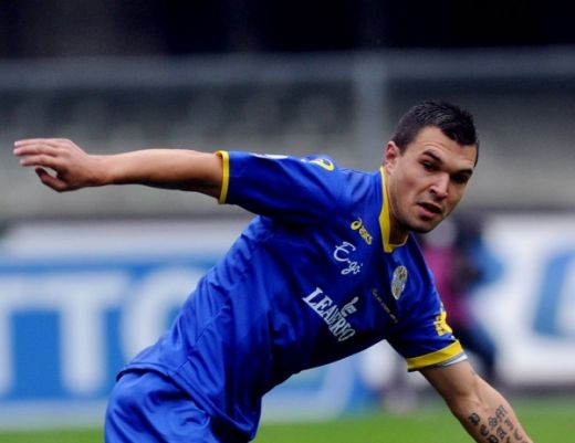 Божинов чака Селтик още 2 дни, Виченца му предлага №9