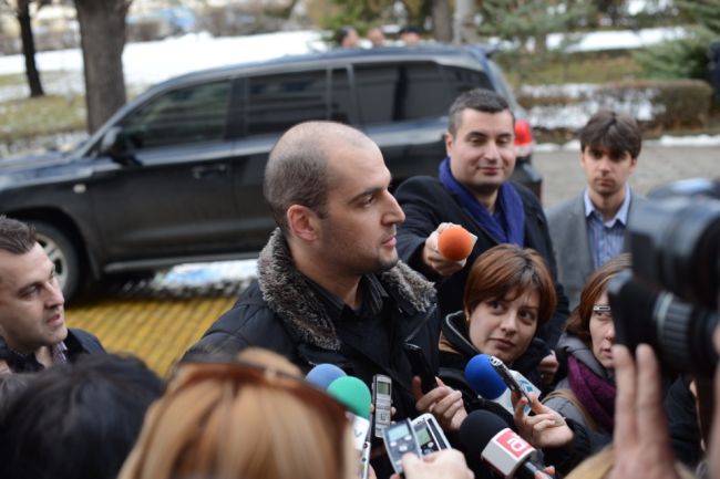 Ританият от Сидеров журналист от ПИК извади болничен лист 