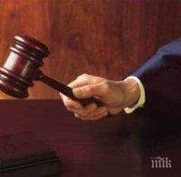 Днес става ясно за какво са обвинени задържаните полицейски началници
