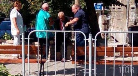 срам бивш миньор получи сърдечна криза улицата минути никой минувачите помогна