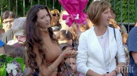 секси учителката силвия пак зарадва първолаците техните татковци