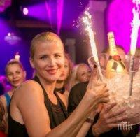 Тереза Маринова празнува рожден ден в столичен клуб