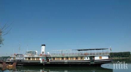 параходът радецки тръгва отново дунав