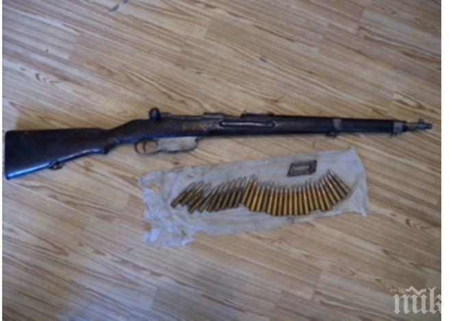 Спипаха рецидивист от Кюстендил с незаконна пушка в дома му