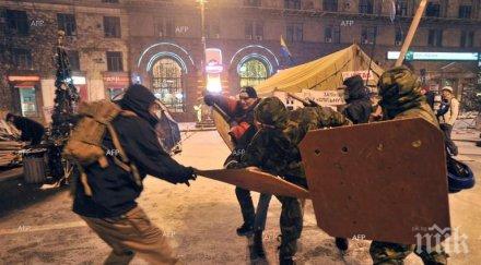 кримски татари започнаха продуктова блокада крим