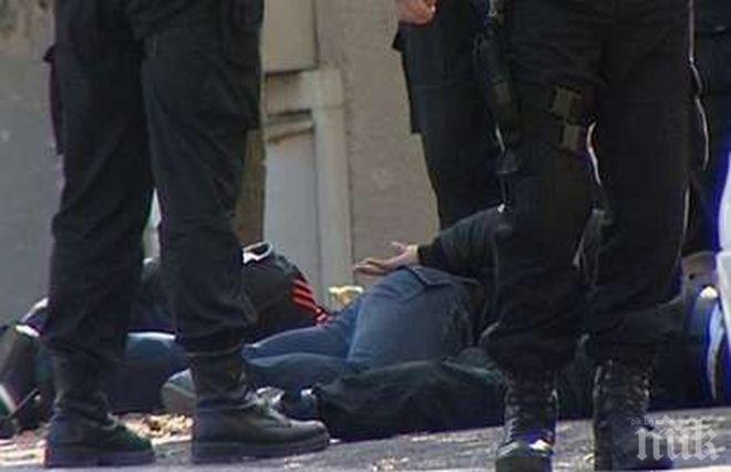 Сензационно разкритие! Арестуваните полицаи били свързани с трима бивши министри?