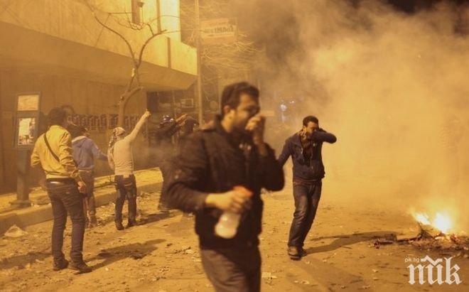 Бомба е избухнала в Кайро – има ранени
