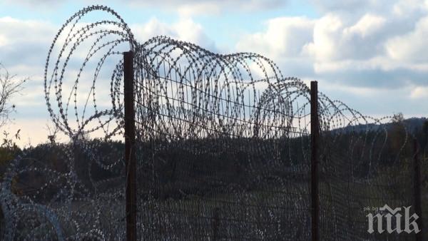 Унгария завърши с поставянето на бодлива тел по хърватската граница