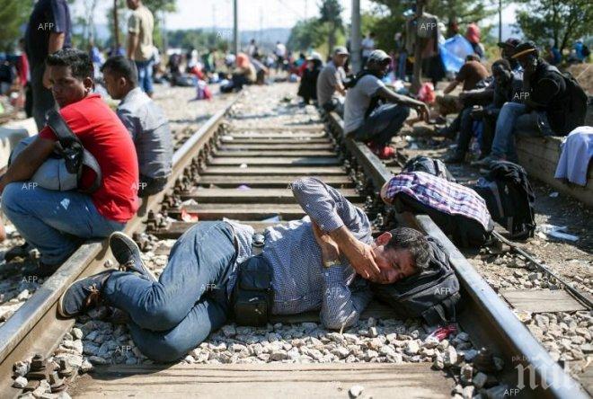 По македонско-гръцката граница продължава режима на извънредна ситуация
