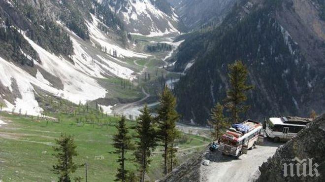 Страшна трагедия почерни Непал