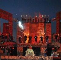 Над 10 000 души гледаха 3D шоуто 