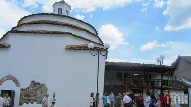 Над 5 хиляди туристи са посетили Старата баня в Ловеч