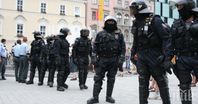 Чешката полиция и армия са започнали общи учения за защита от бежанци