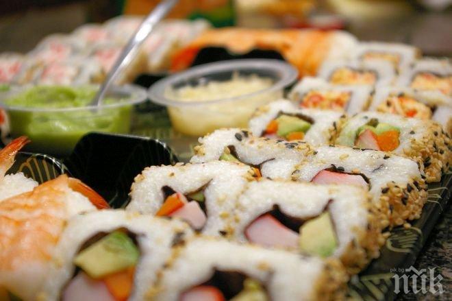 Хапвайте 10 храни, които ни правят щастливи