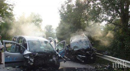 лекари вма пострадалите журналисти бгнес ранените местят предстоят операции