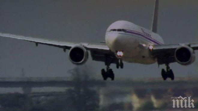 Китайски компании купуват 300 самолета Боинг