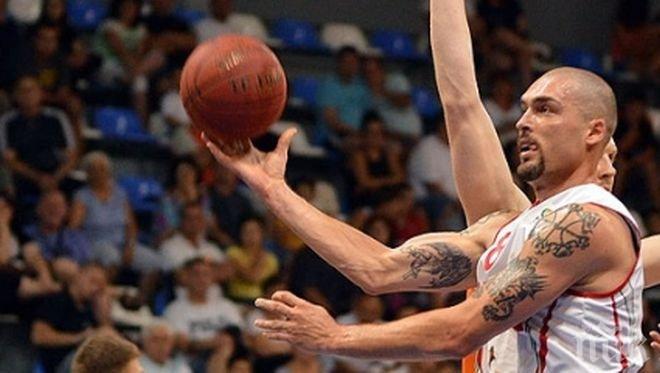 Тимишоара фалира, Христо Николов остана без отбор