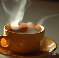 Гръцки работодател заля с кафе 2-годишното внуче на българска работничка