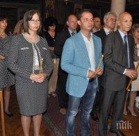 ГЕРБ-Хасково откри предизборната си кампания с водосвет (снимки)
