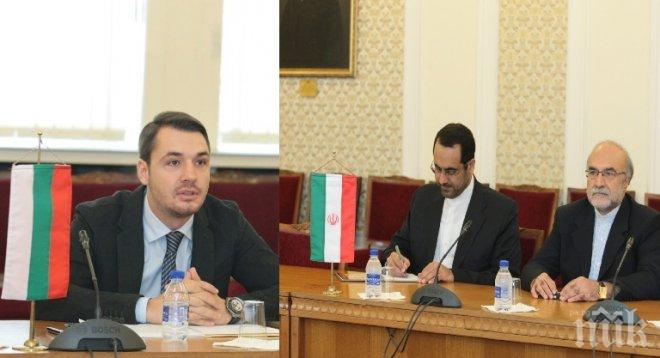 Иран иска развитие на регионалните отношения с България (снимки)
