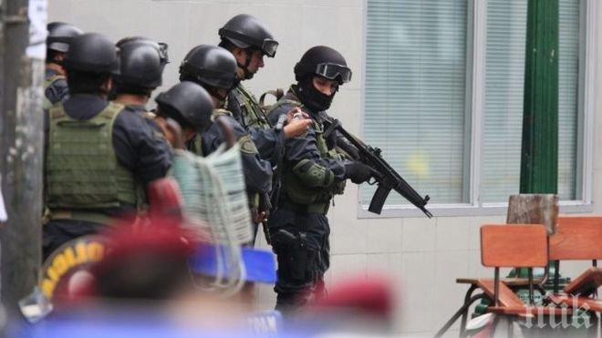 Освободиха чуждестранни заложни в Перу