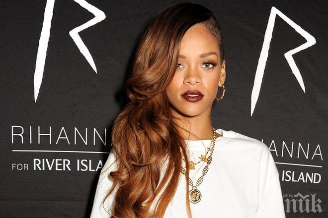 Риана избрана за най-секси завинаги